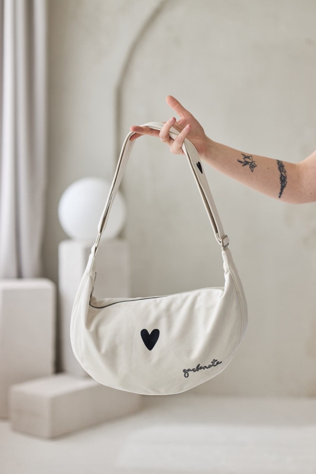 Selected product image