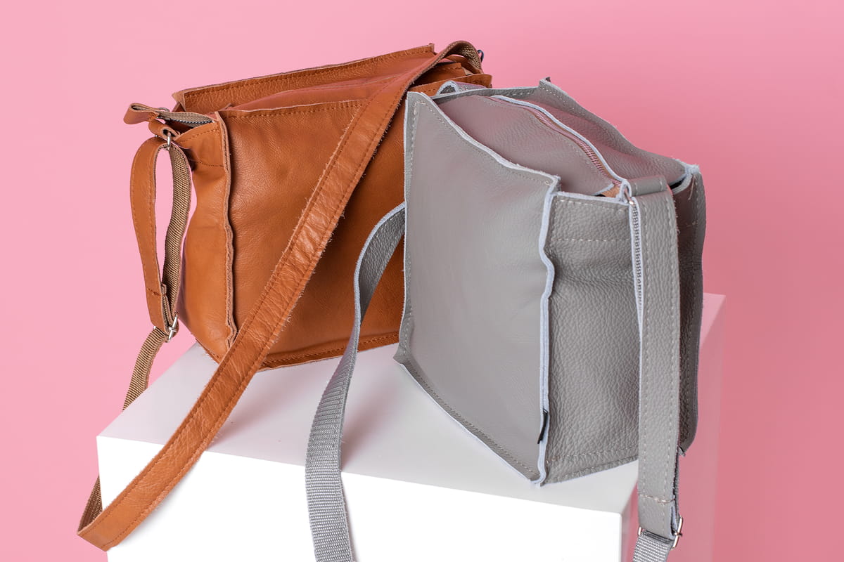 Folk 1 shoulder bag - Peanut | Hertwill