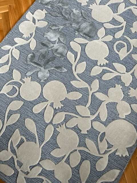 Selected product image