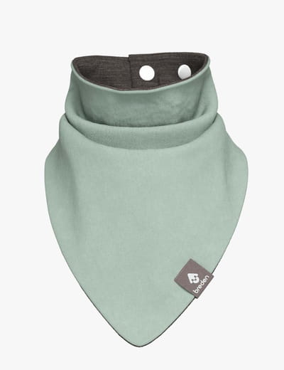 Merino-Lined Triangle Scarf MAX