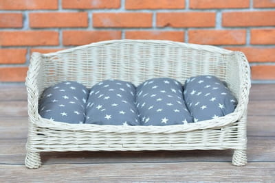 Whitewashed Wicker Pet Bed Alfie With Cushion, 84×62 cm