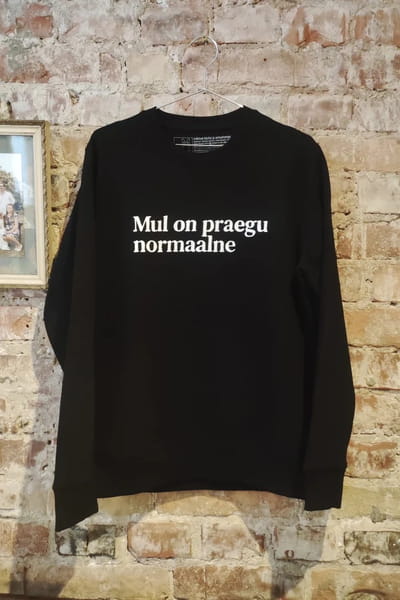 Mul on praegu normaalne №7 - Black