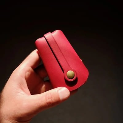 Folded keyholder - Red