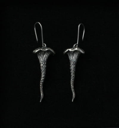 Shoomtacle Earrings - Silver