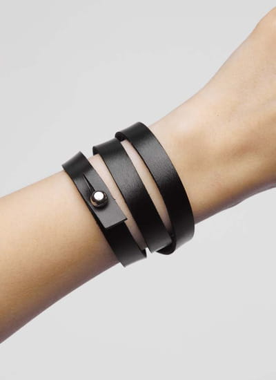 Leather Wristband Dear Hugger x3