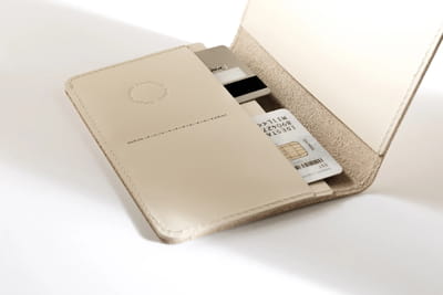 Tour Portemonnaie Passport Covers - Cookie