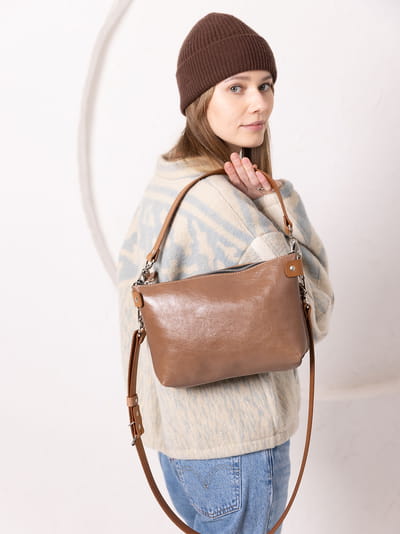 TOMMY Leather Bag with Two Handles - Cappuccino